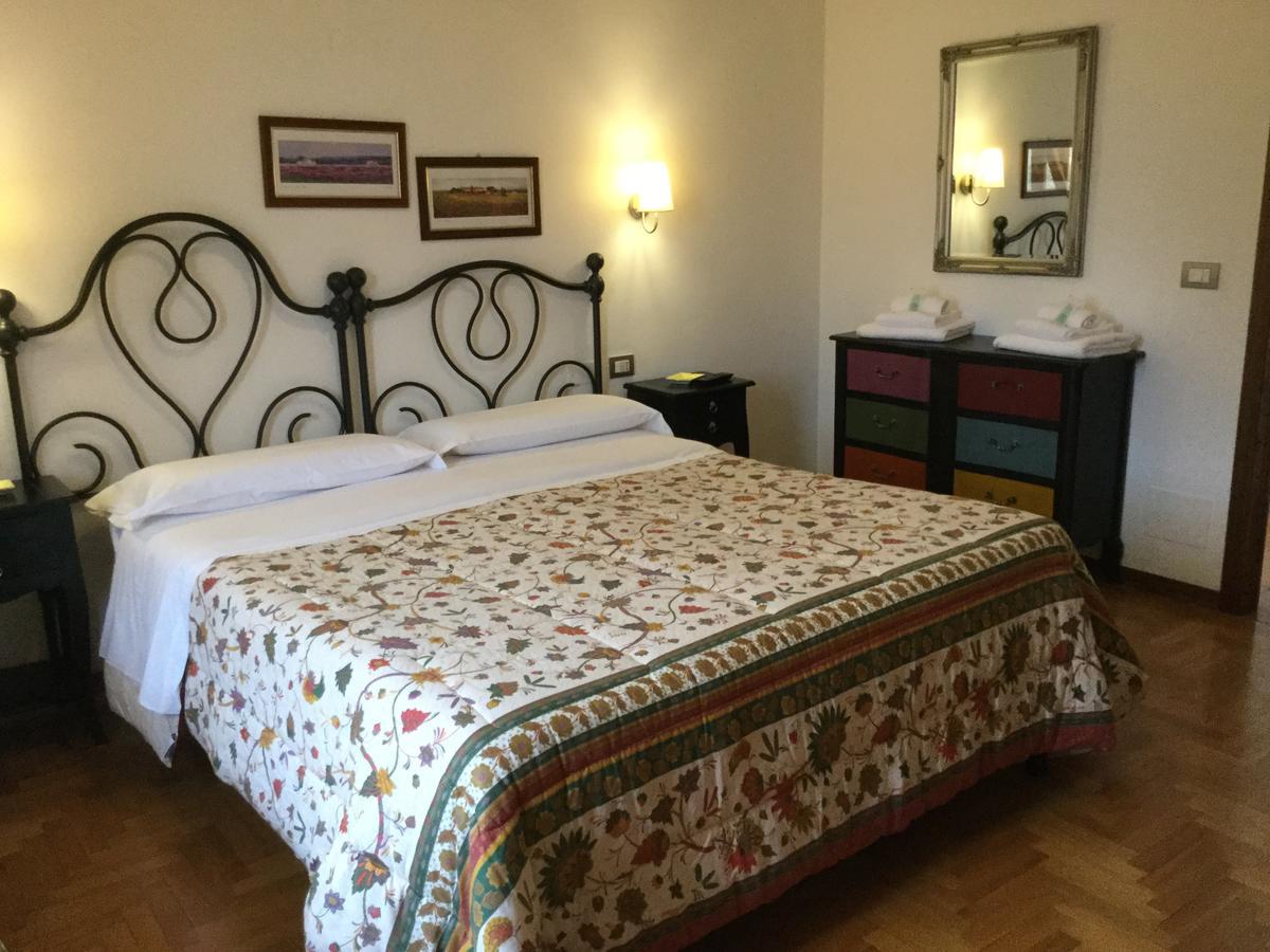 Agriturismo La Sede Di Carlo Saturnia Exterior foto